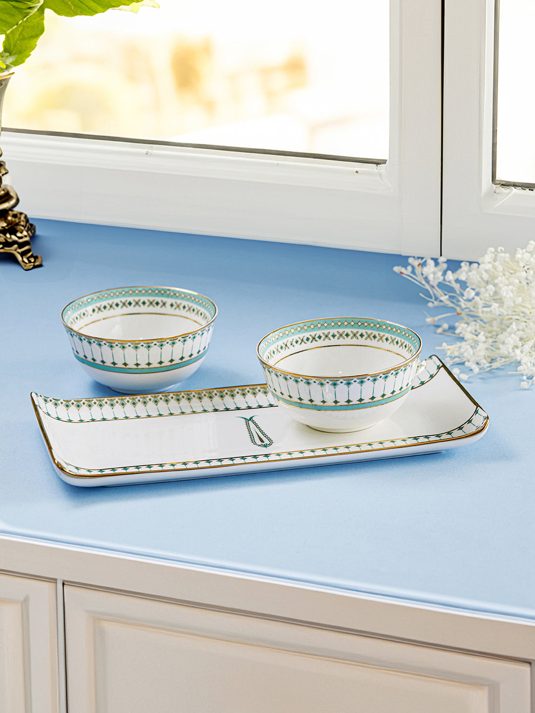 Momentum 24K Gold Plated Bowls and Tray Set