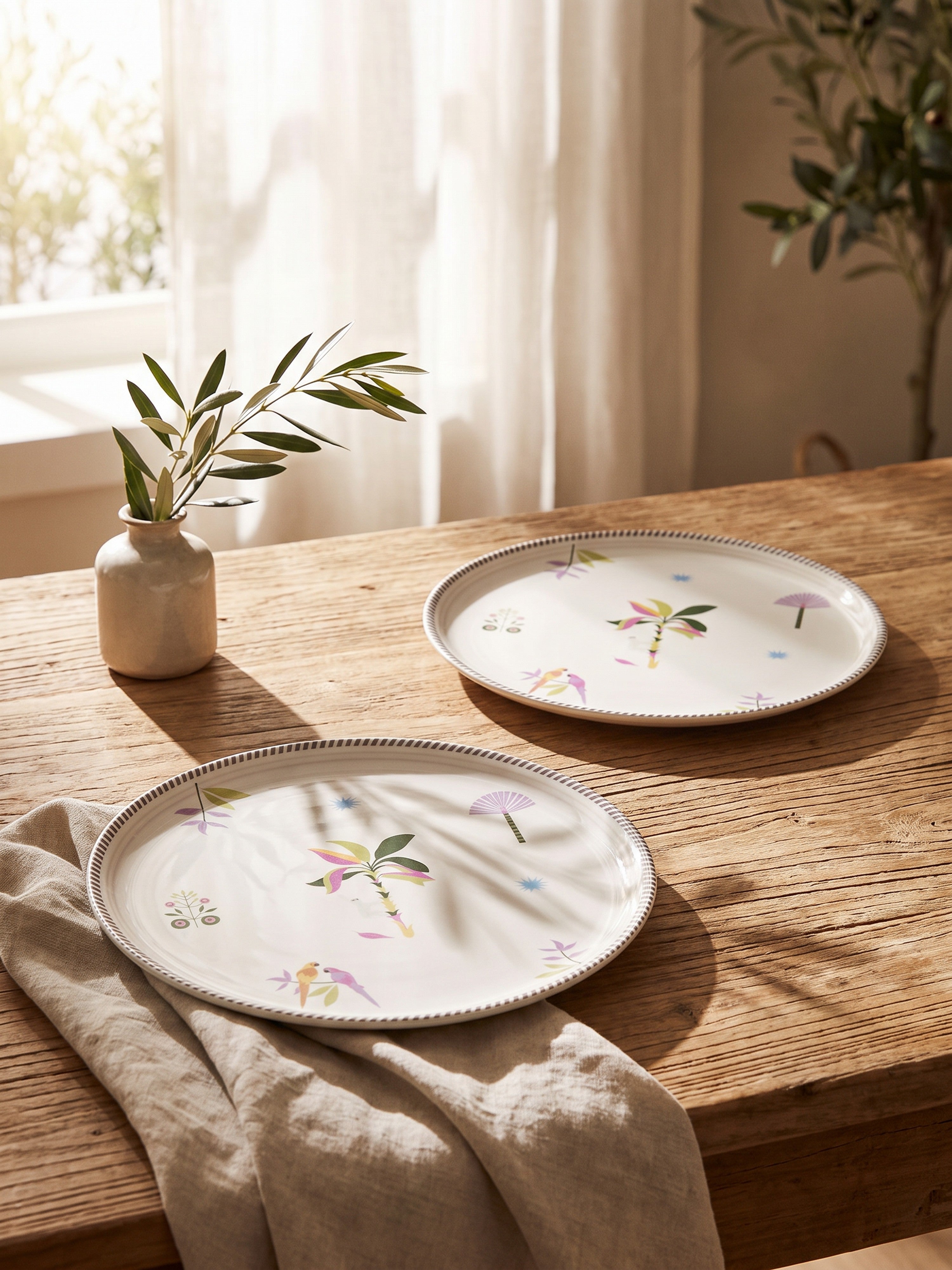 Island Bloom Porcelain Quarter Plates