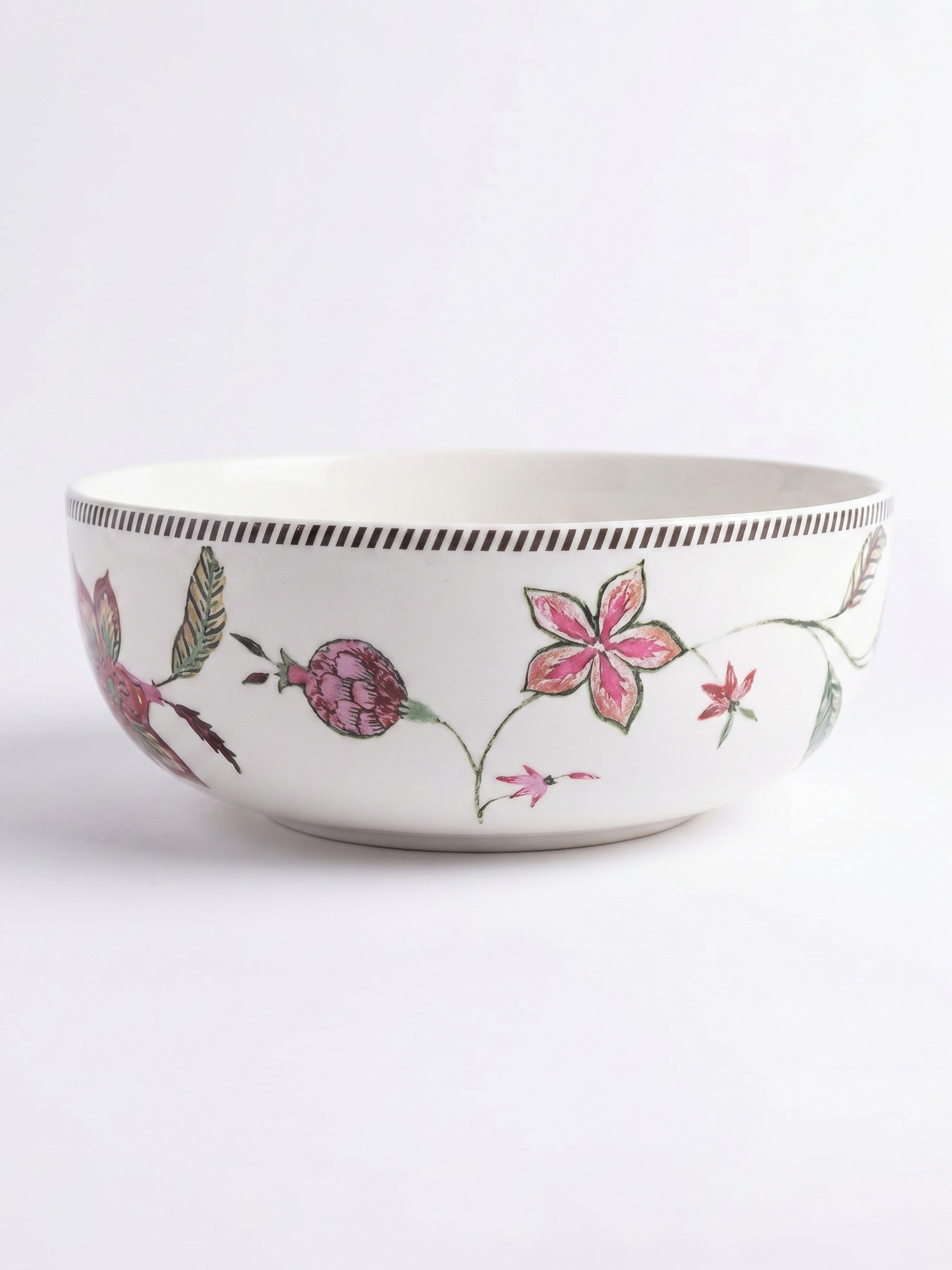BlossomServe Porcelain Dinner Set (15 Pcs)