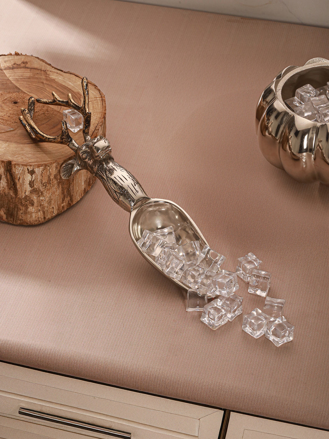 FawnFreeze Ice Scooper