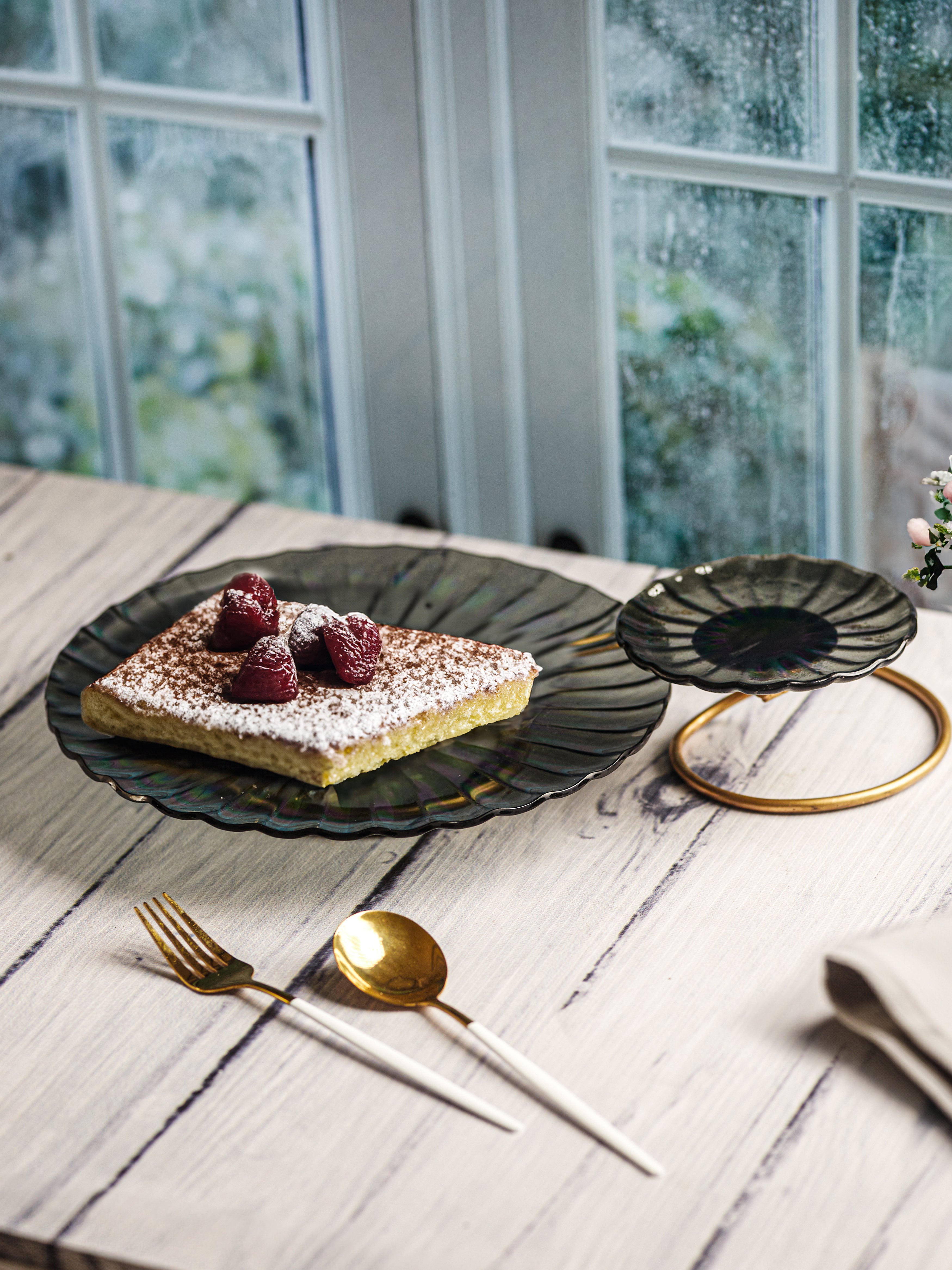 Celebration Duo: Couple Cake Stand