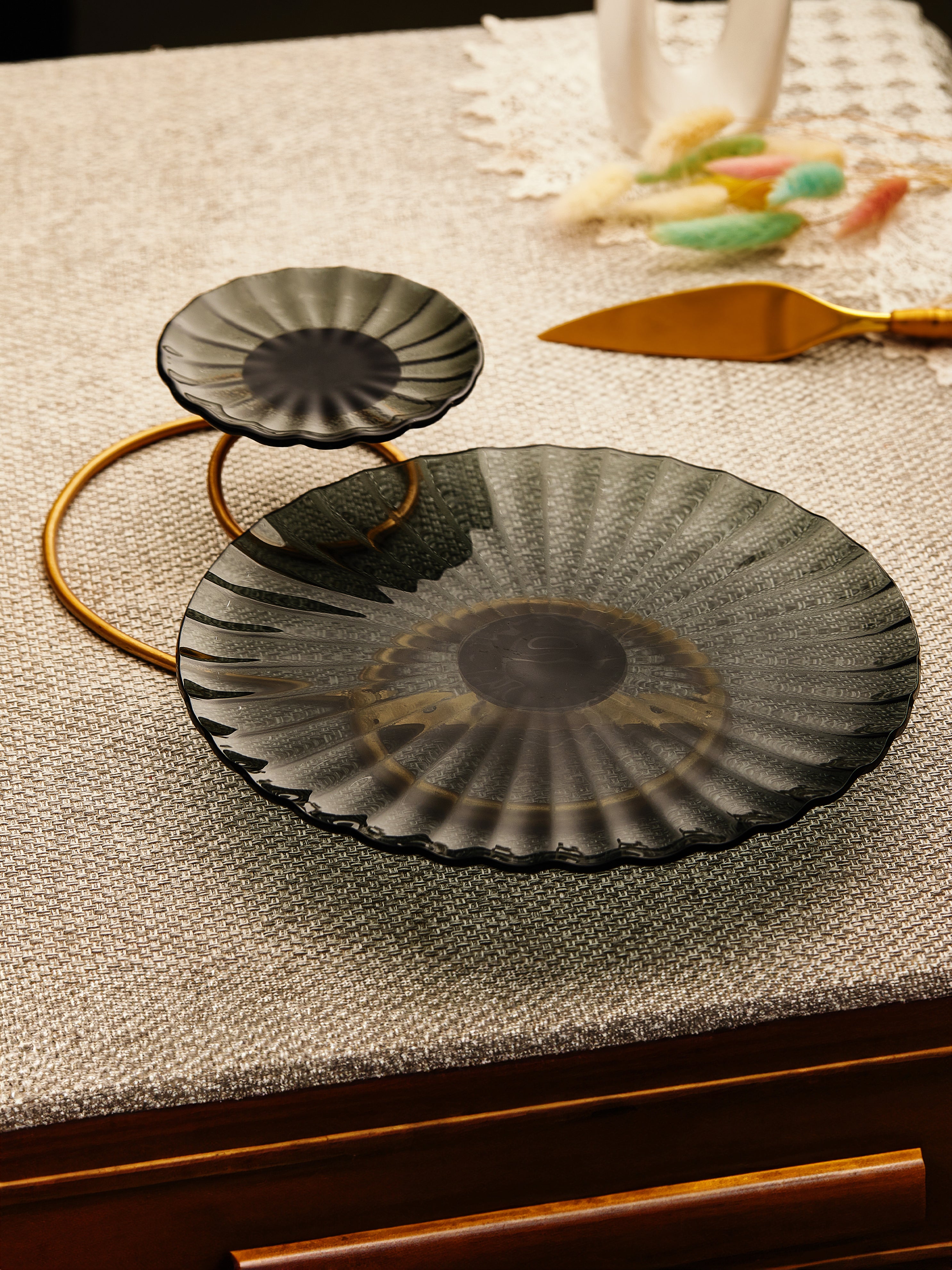 Celebration Duo: Couple Cake Stand