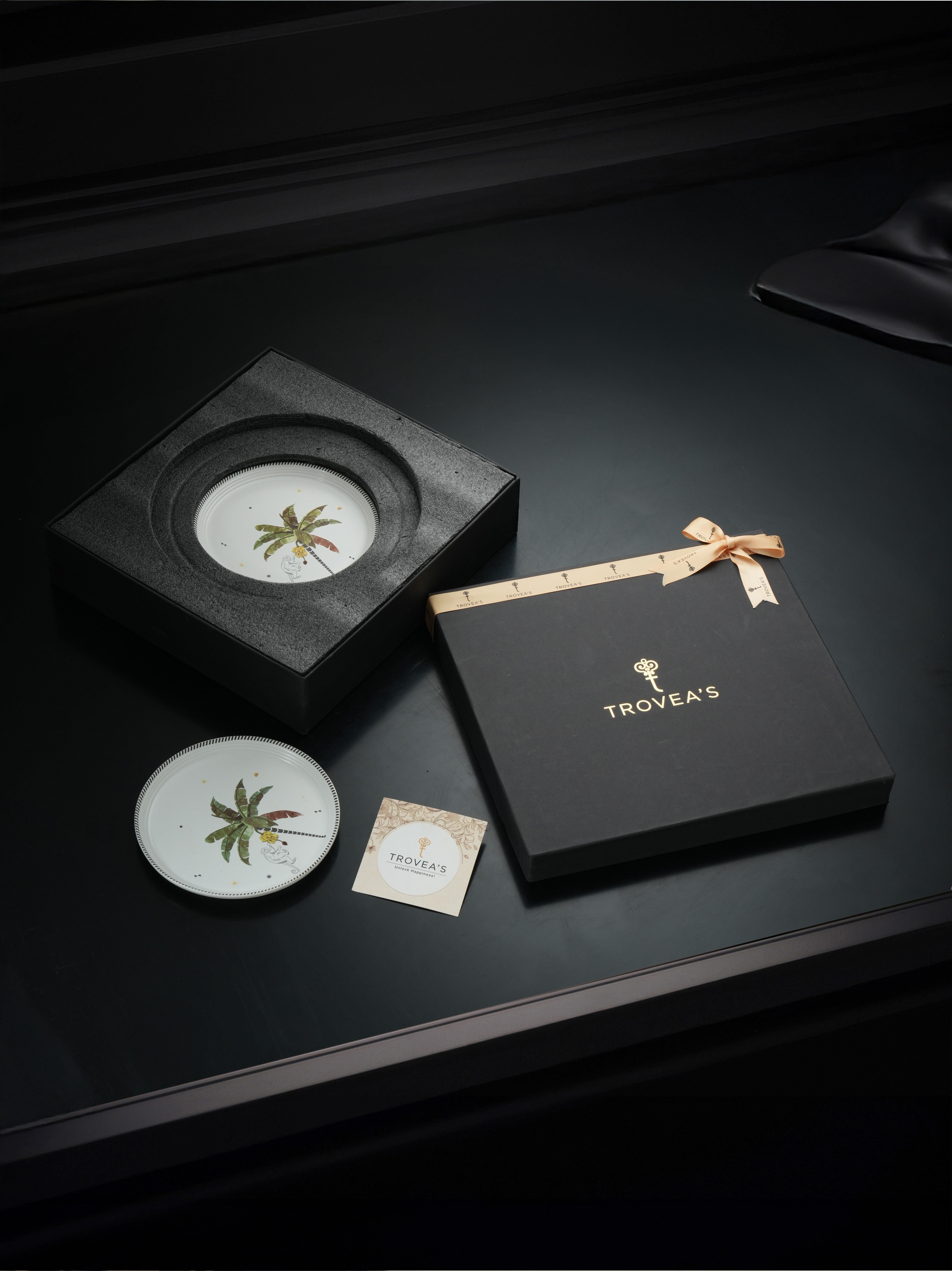 Tropical Mischief Porcelain Snack Set (Pack of 5)