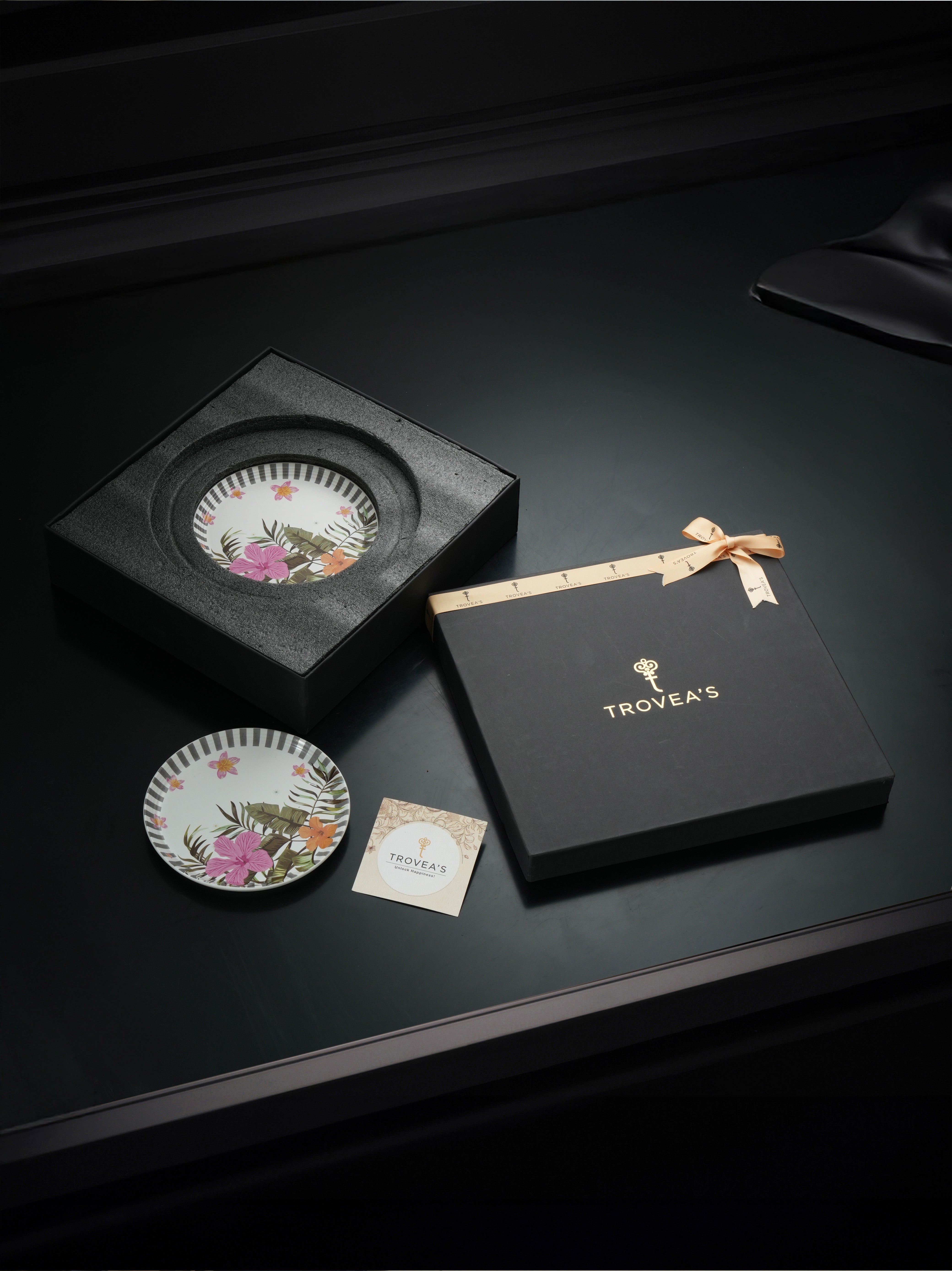 Striped Blosson Porcelain Snack Set (Pack of 5)