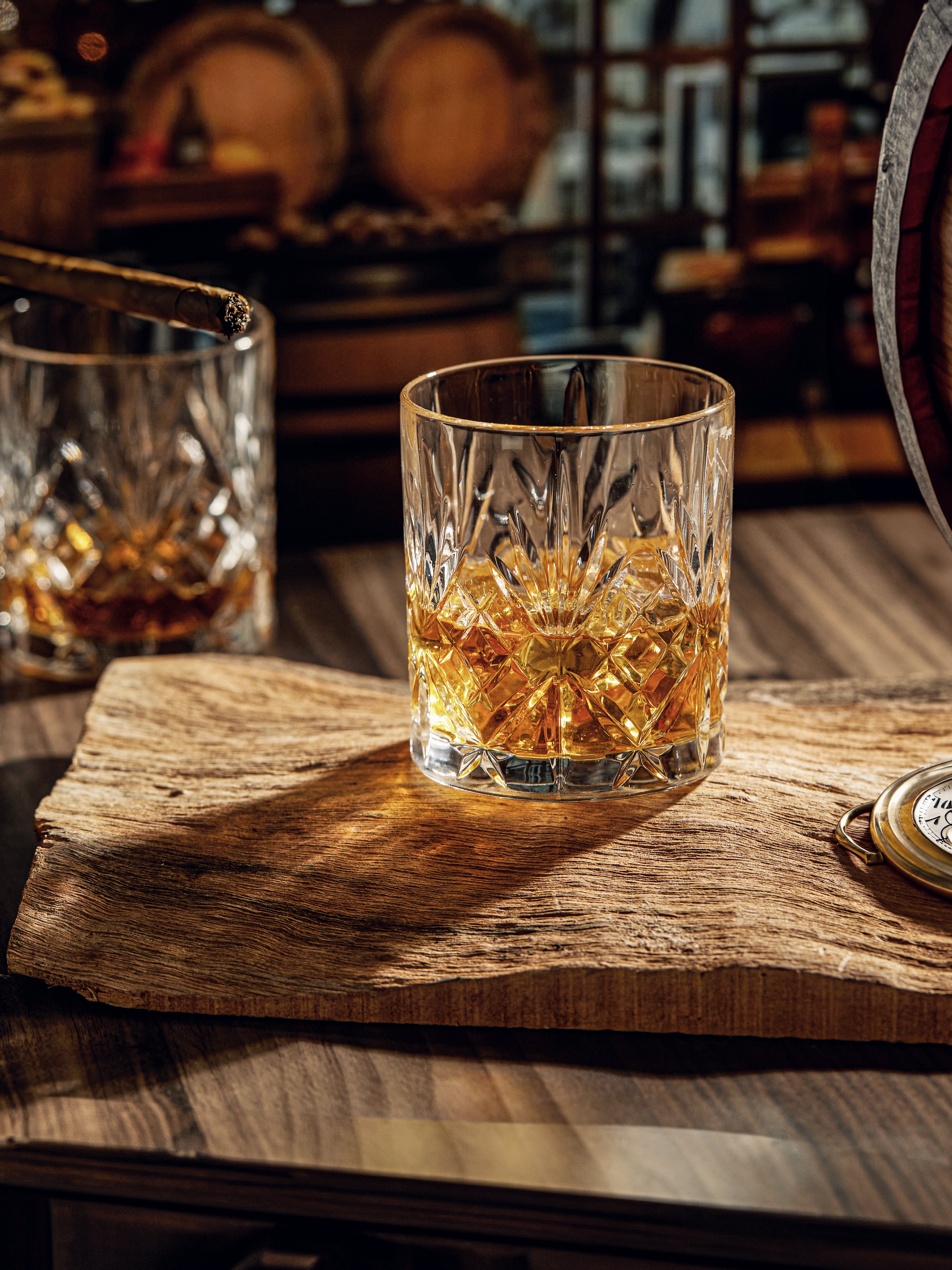 CRYSTAL SWORDS WHISKEY GLASS - ITALIAN CRYSTAL