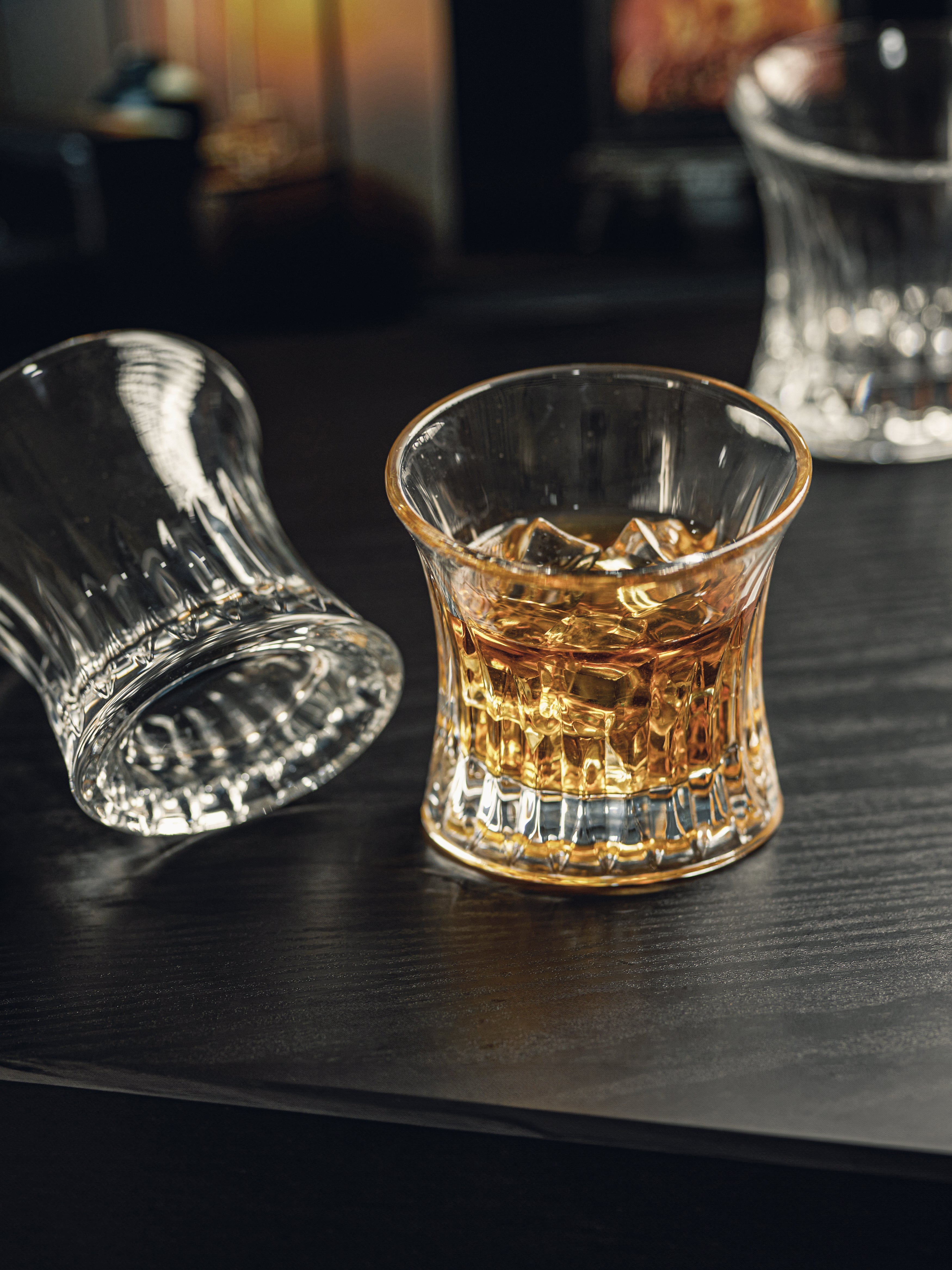 SANDTIMER CRYSTAL WHISKEY GLASS