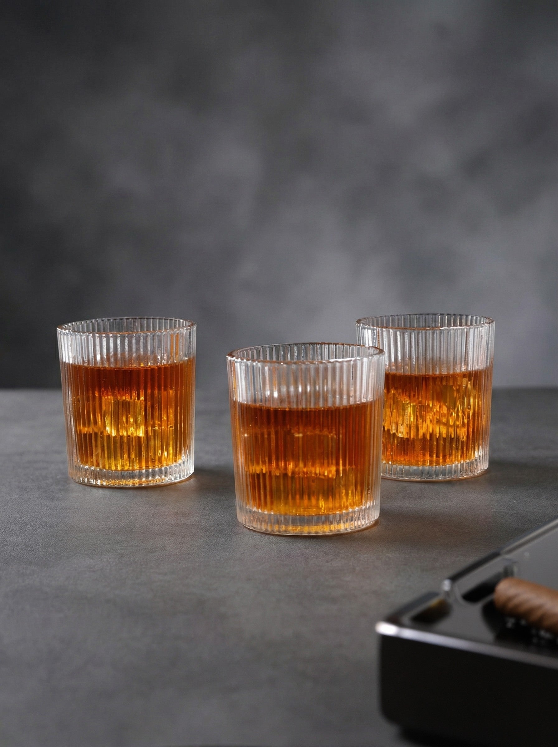 The Gilded Line Whiskey Glass (Pack of 6)
