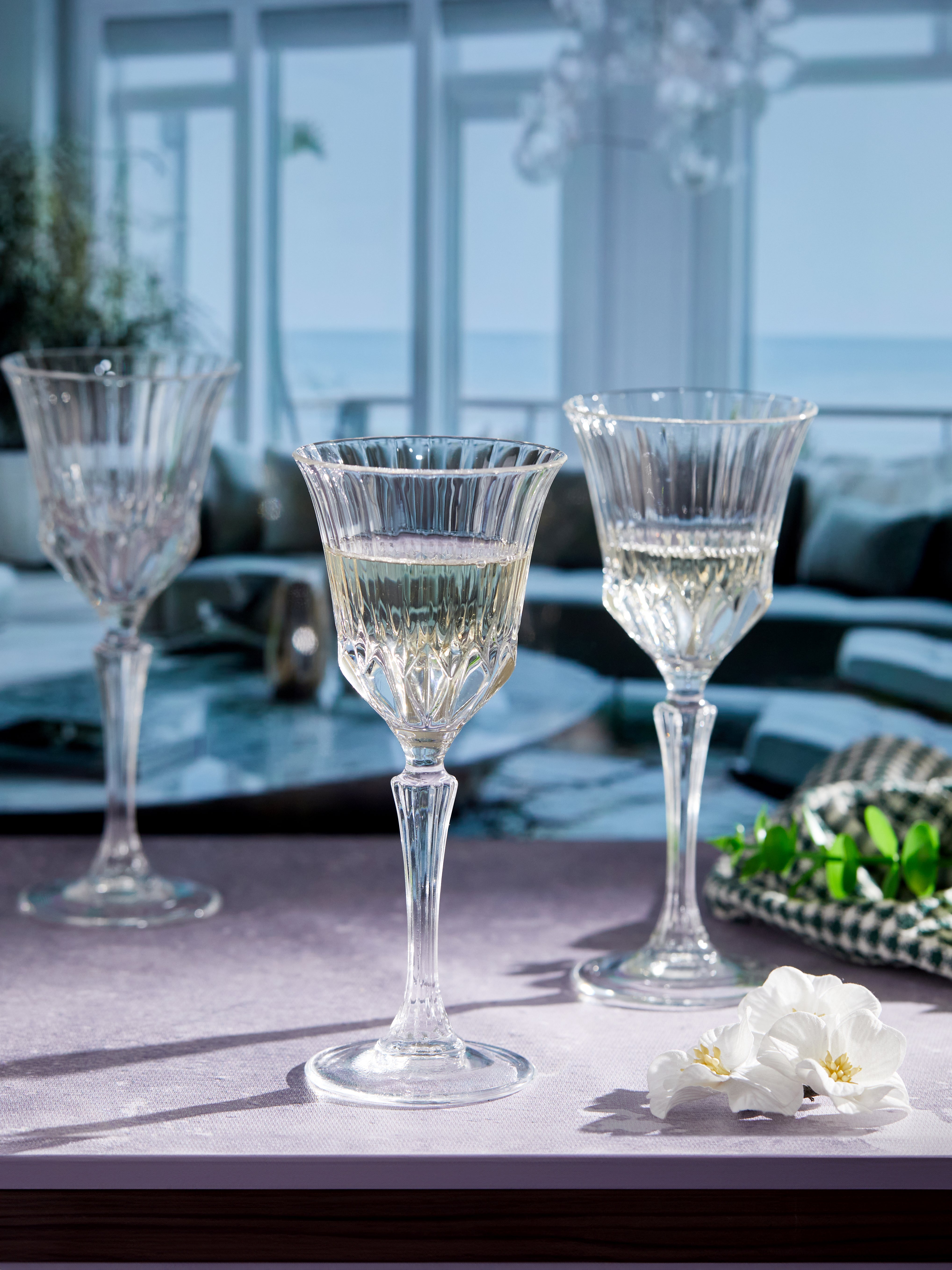 Pure Elegance White Wine Glass