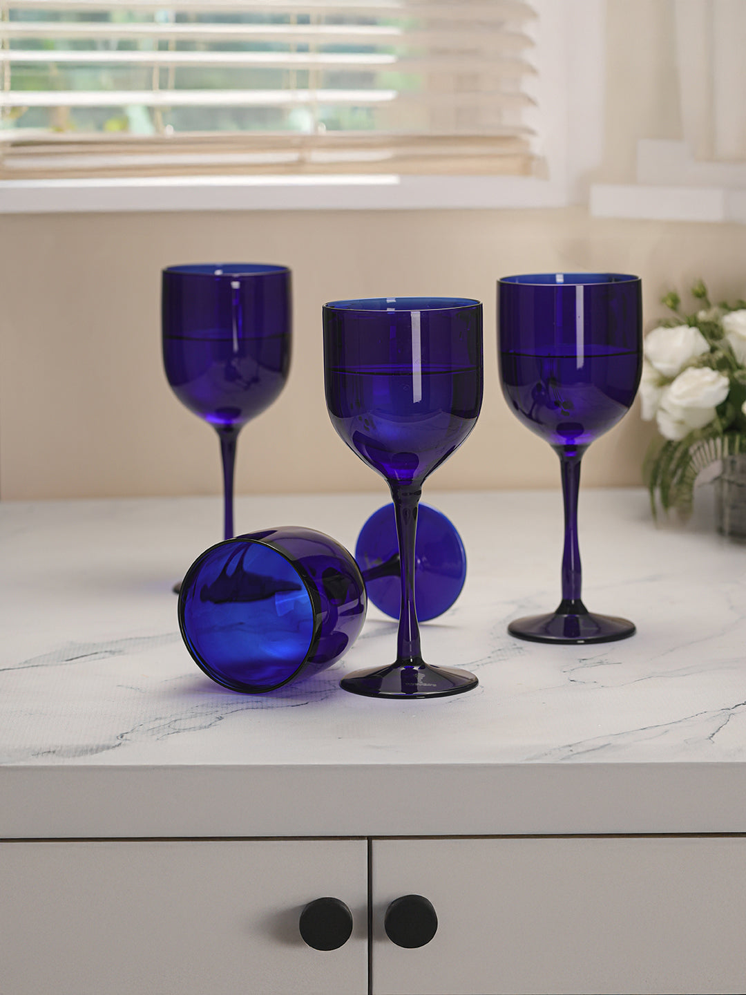 Indigo Delight Wine Glass