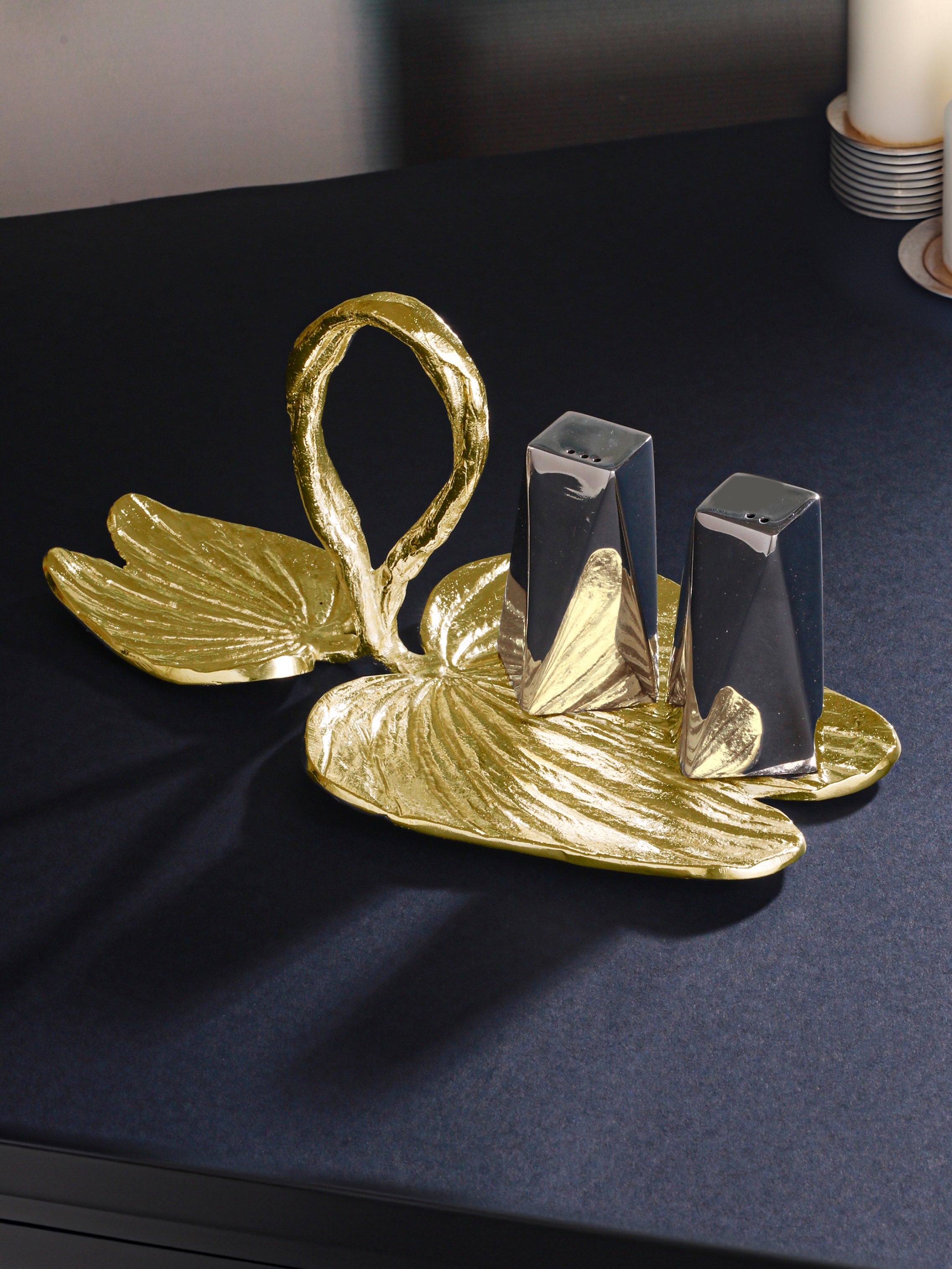 LeafCraft Salter Stand