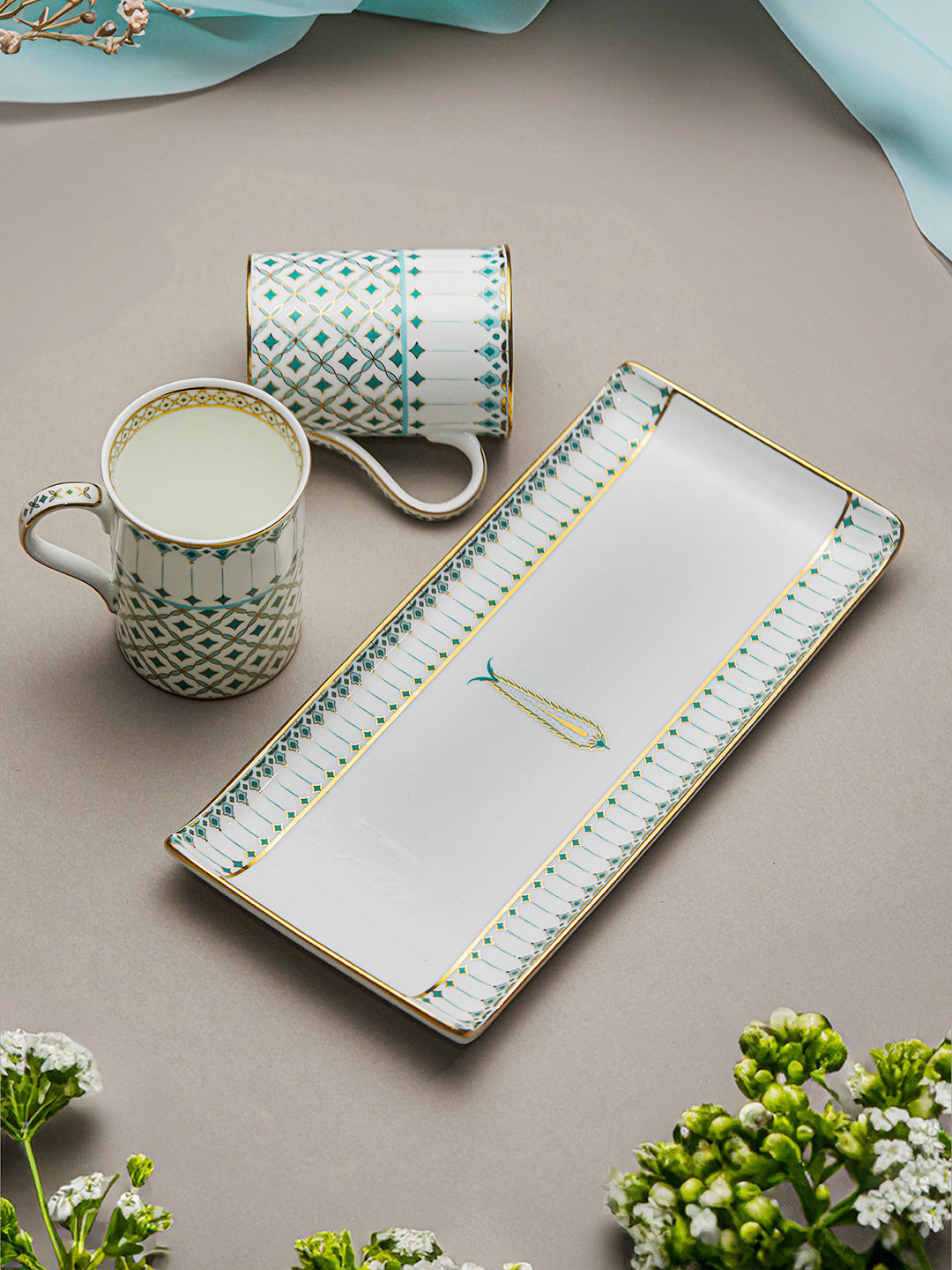 Momentum 24K Gold Plated Mugs and Tray Set