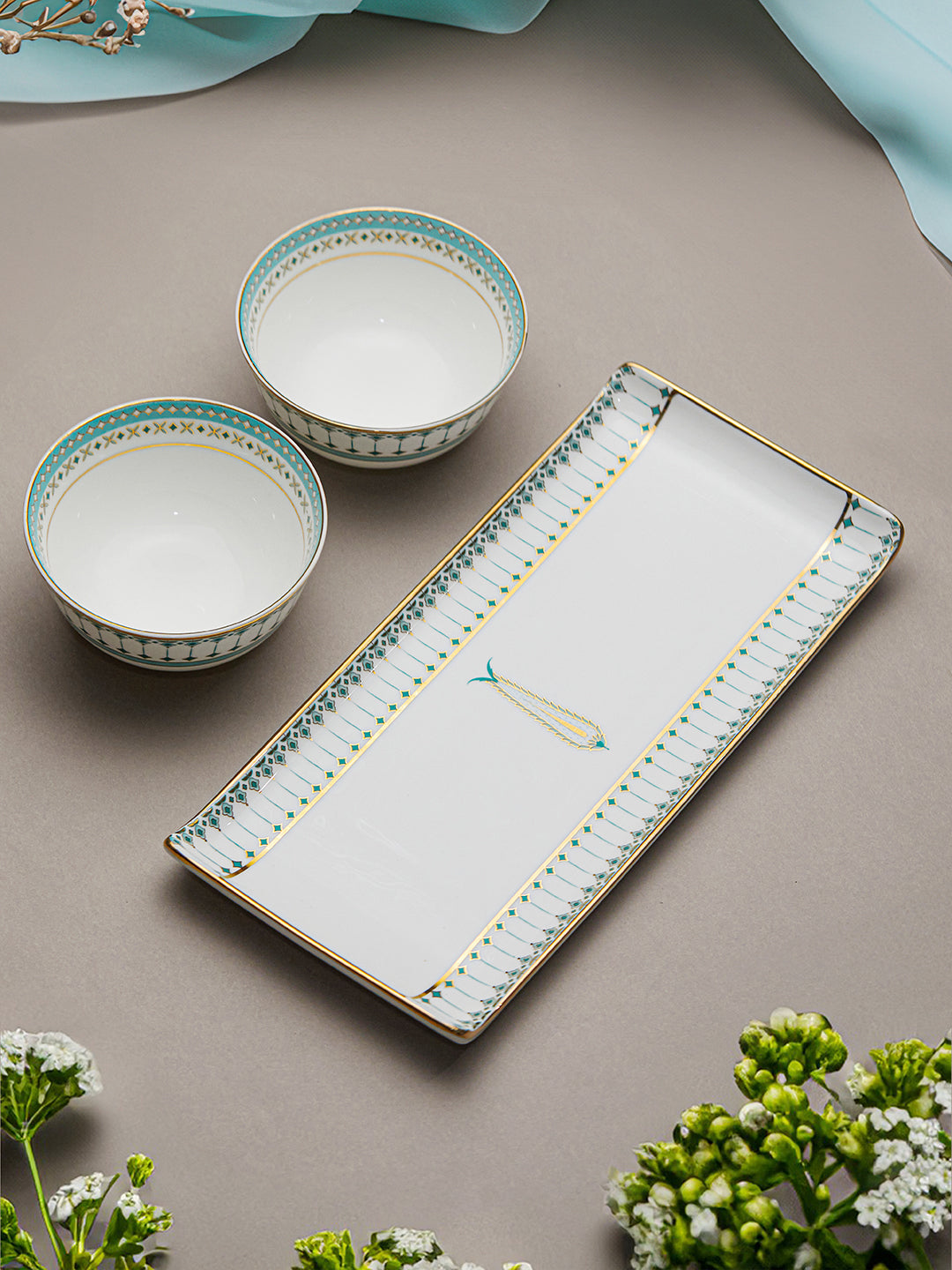 Momentum 24K Gold Plated Bowls and Tray Set
