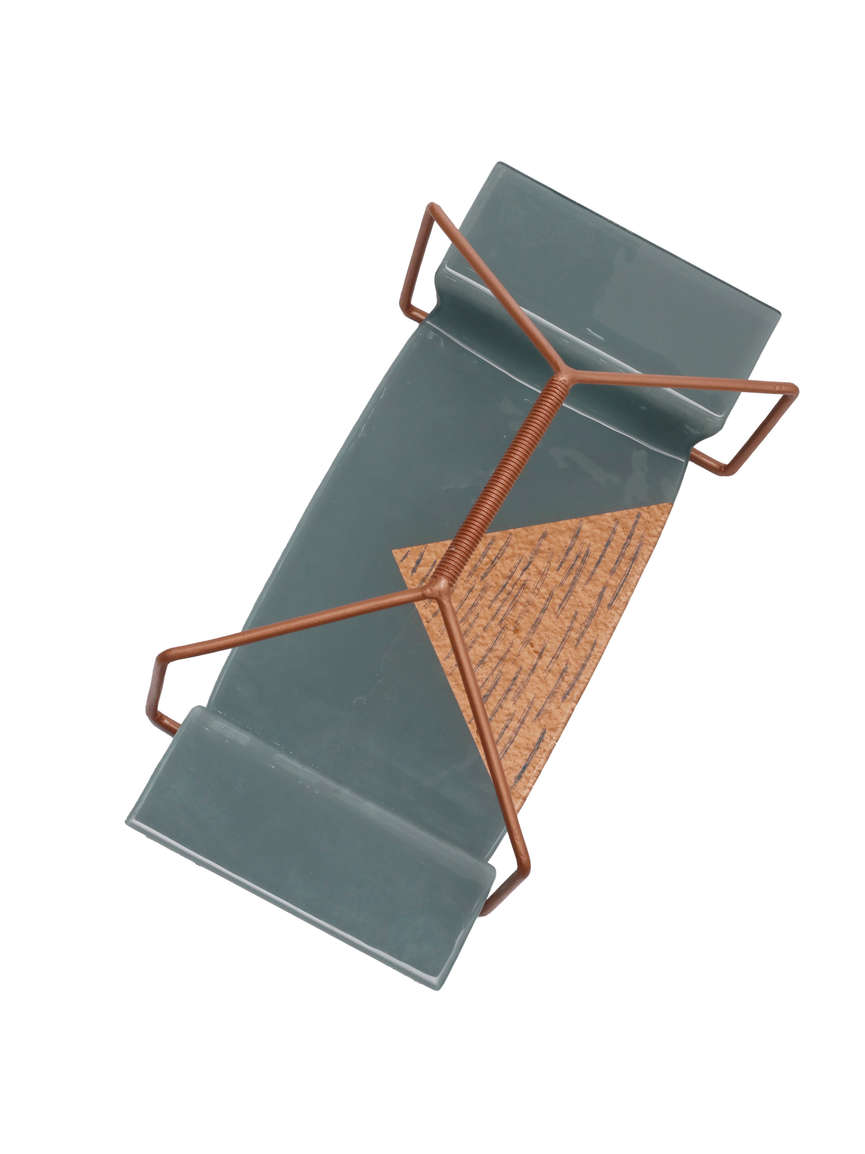 BasketWeave Serve: Artisan Basket Platter