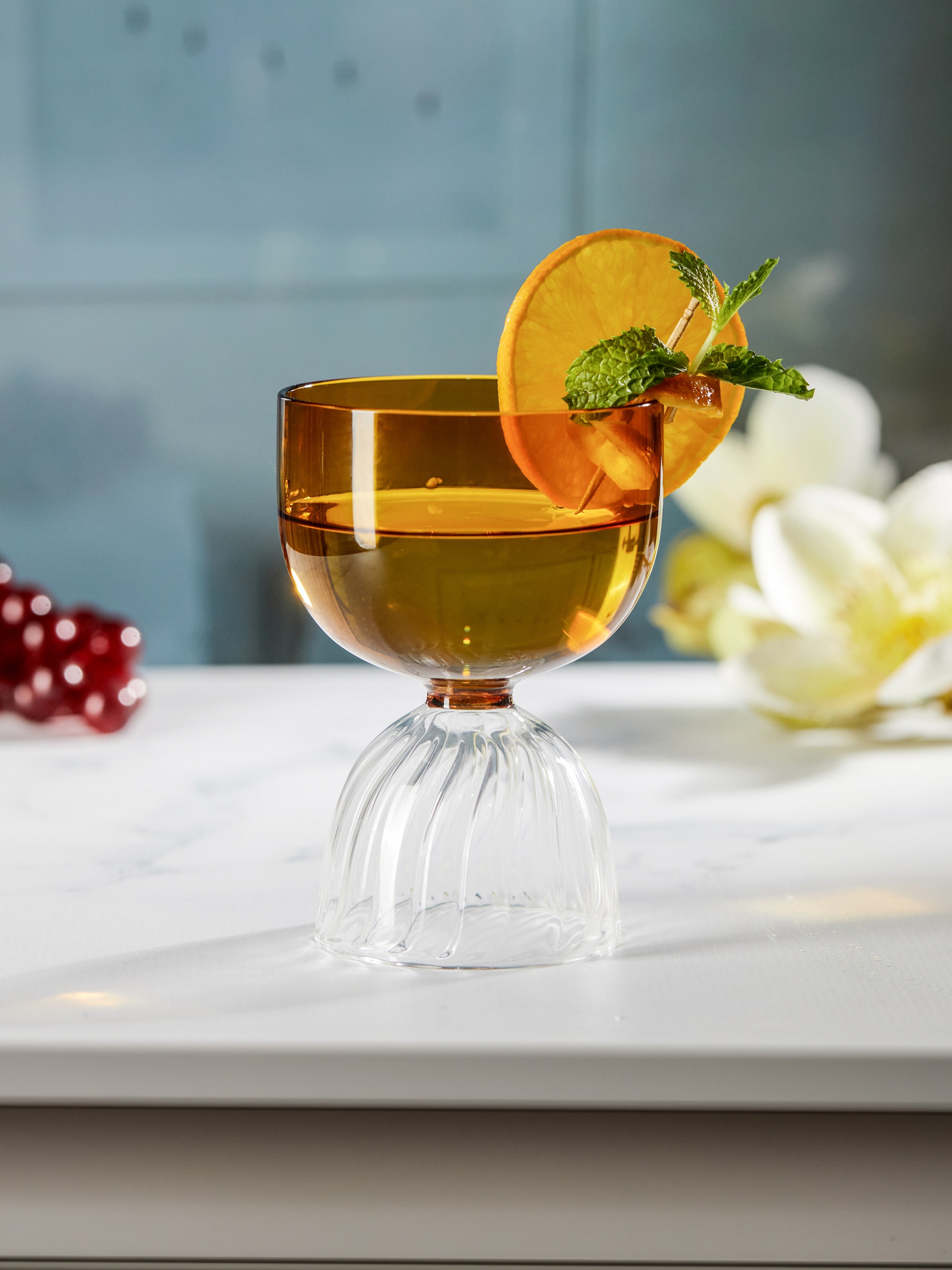 Premium Cocktail Glassware - Elevate Your Mixology Experience, Set of 4, 250 ML