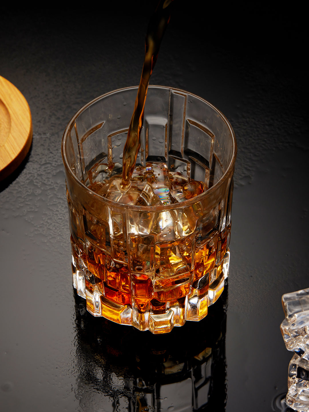 TIMELESS CRYSTAL WHISKEY GLASS - ITALIAN CRYSTAL