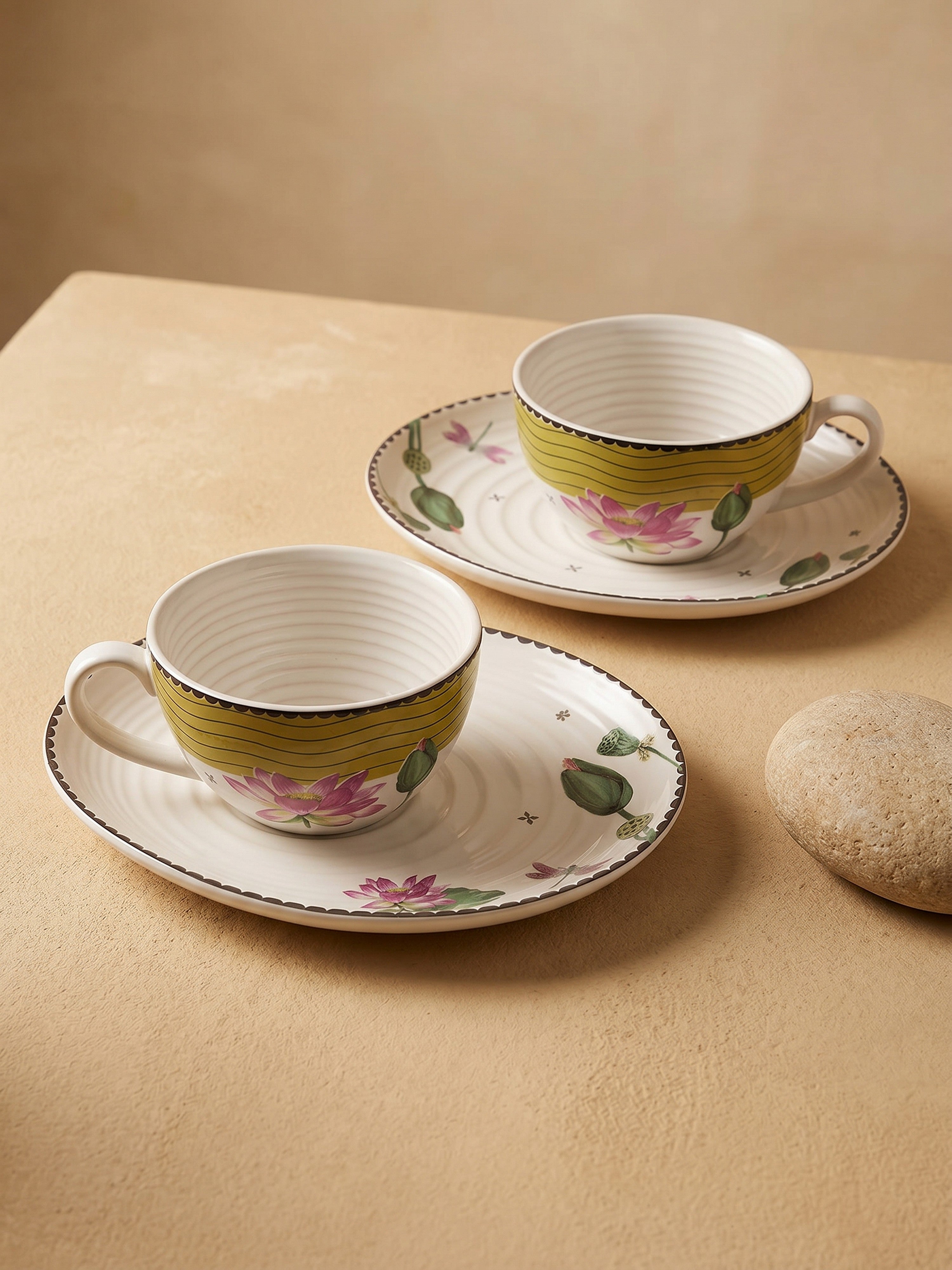 Dragonfly Bloom Porcelain Cup and Saucers Set