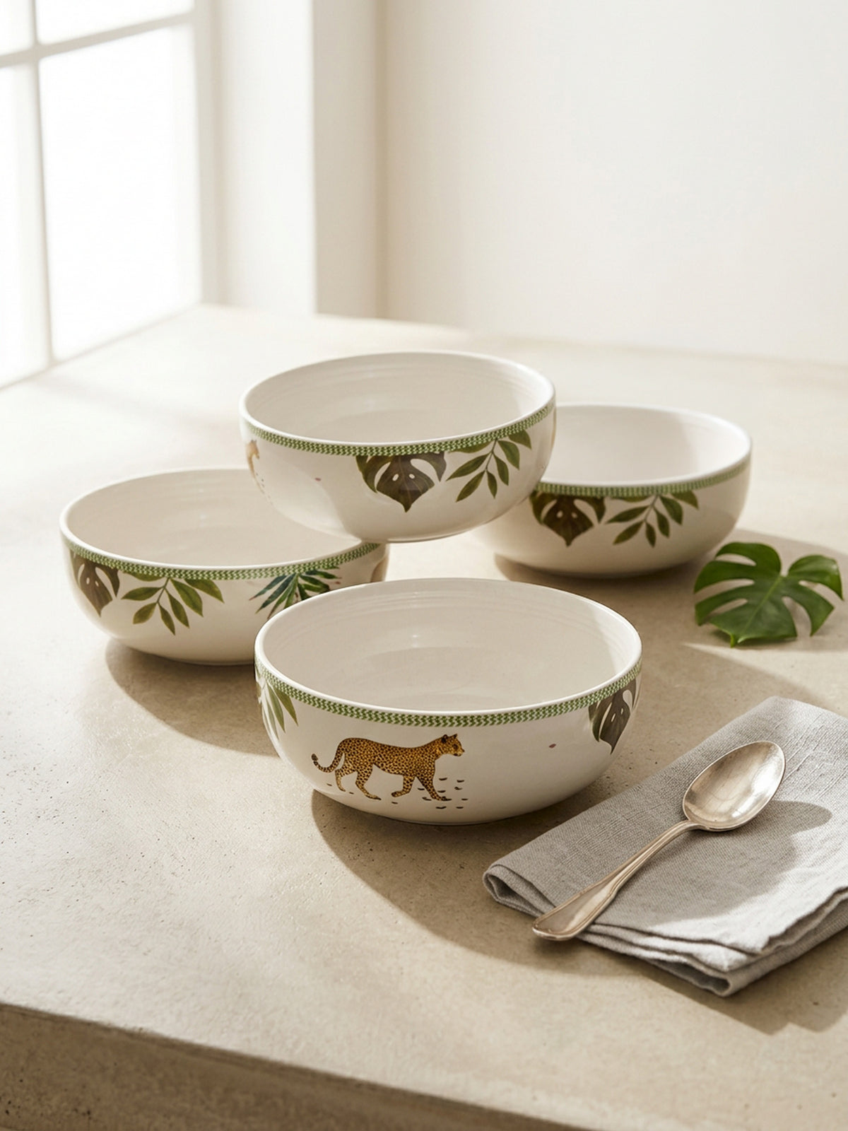 The Jungle Royale Porcelain Big Bowls