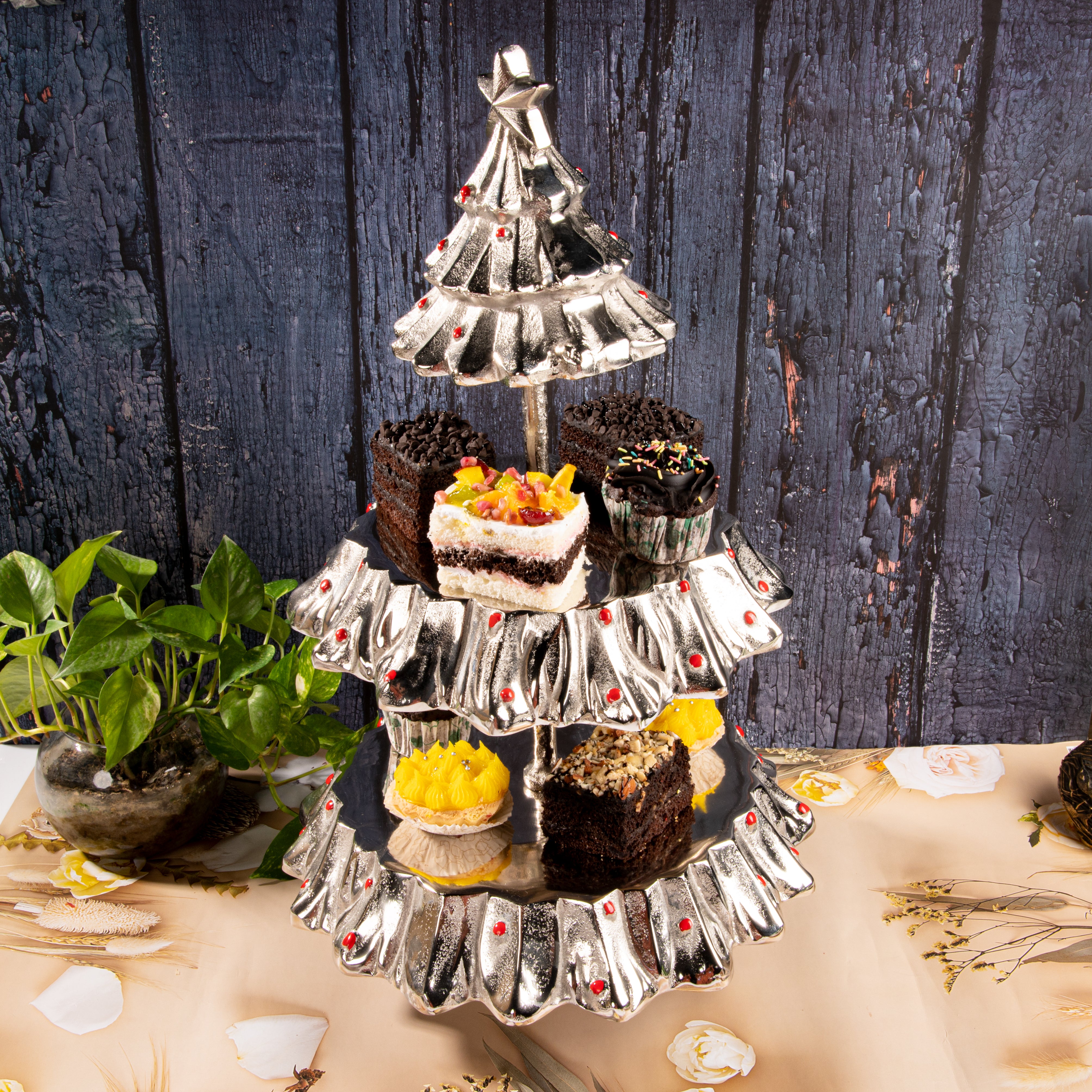 Merry Fir- Two Tiered Cake Stand