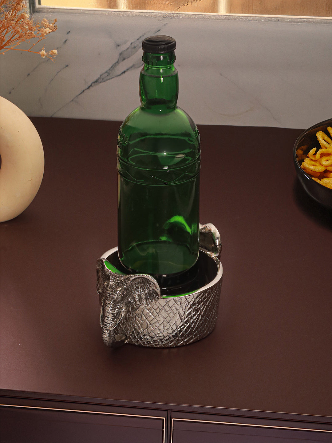 MajesticTrunk Bottle Holder