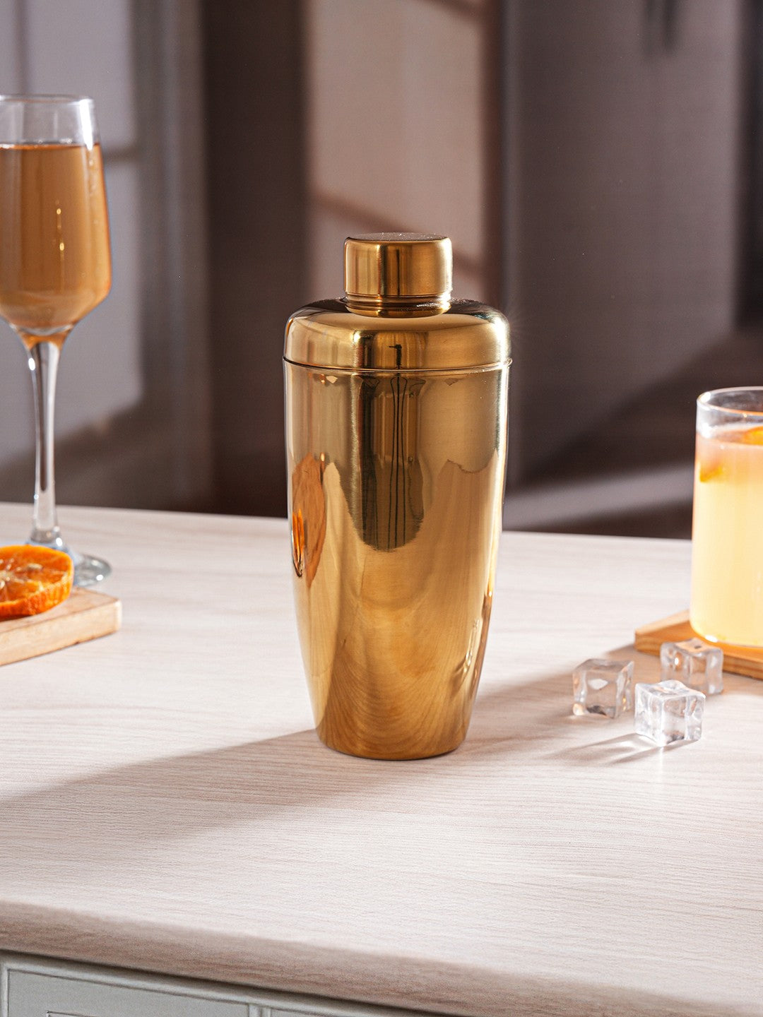 Radiant Stir Cocktail Shaker