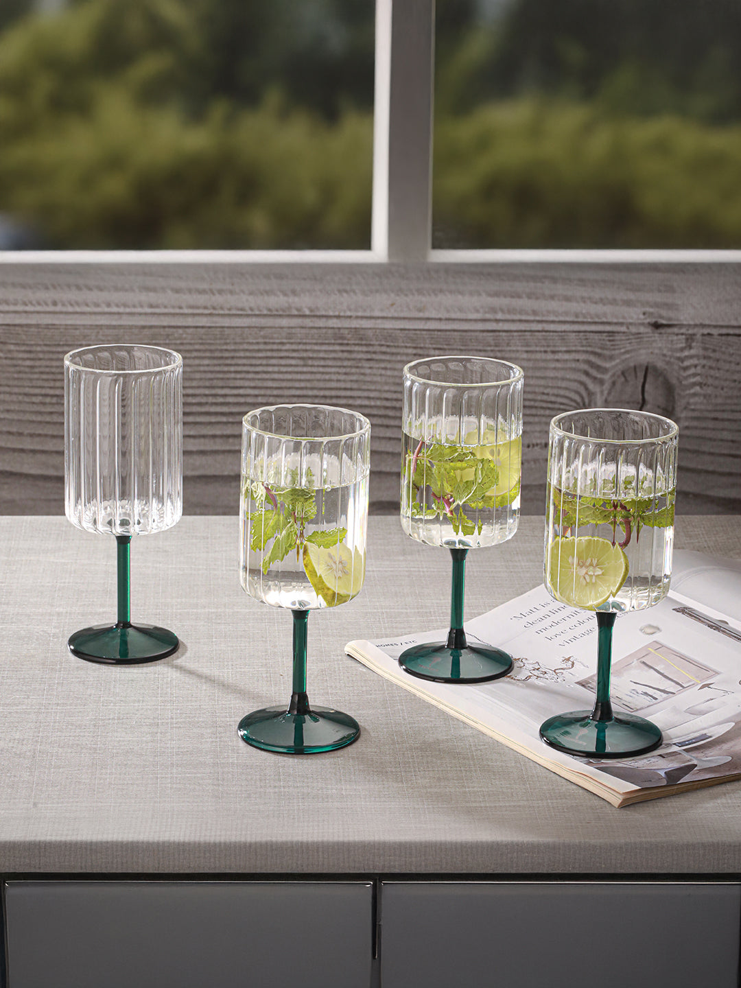 Teal Ripple Wine Glass