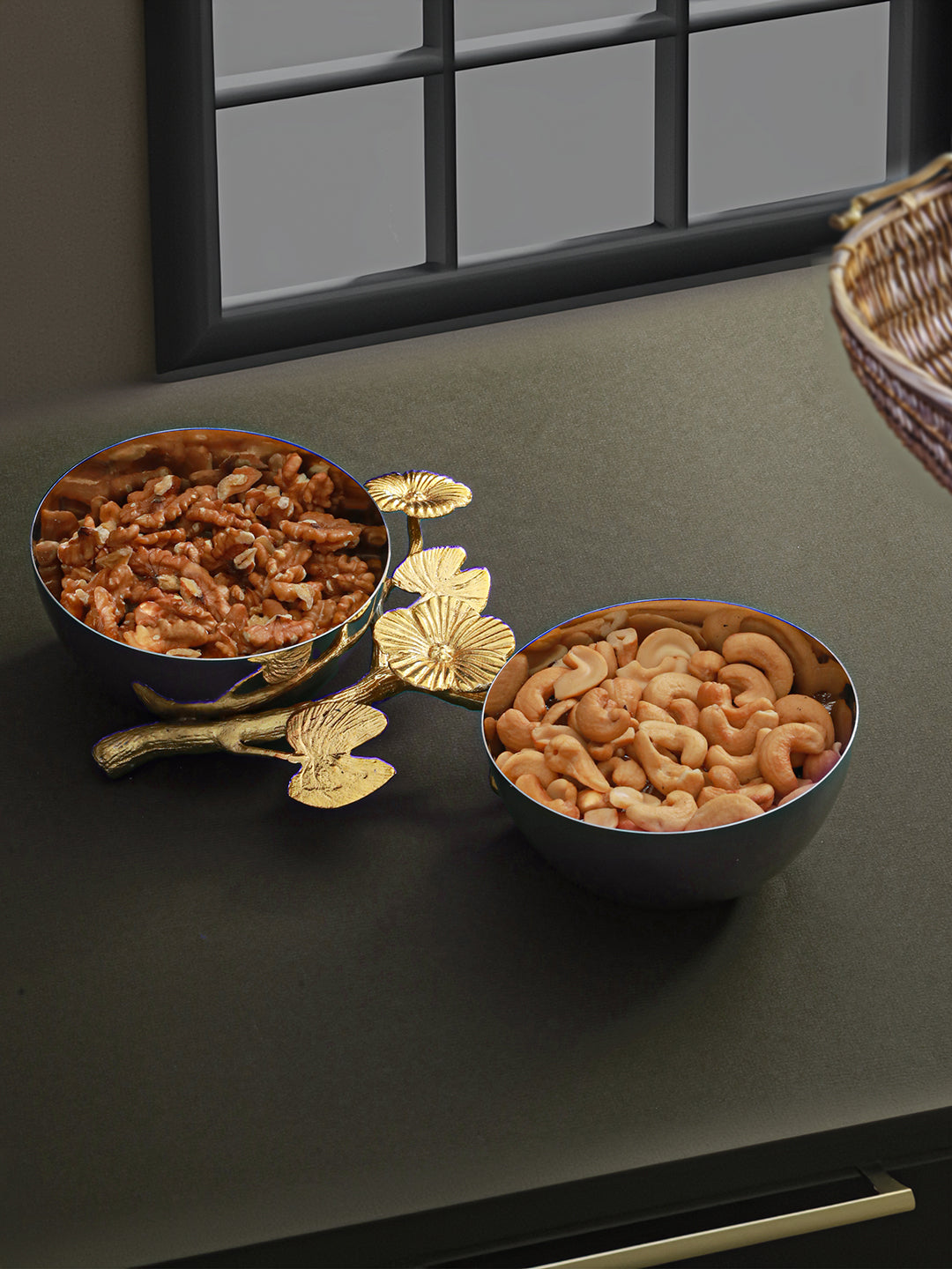 FlowerFleck Dual Nut Dish