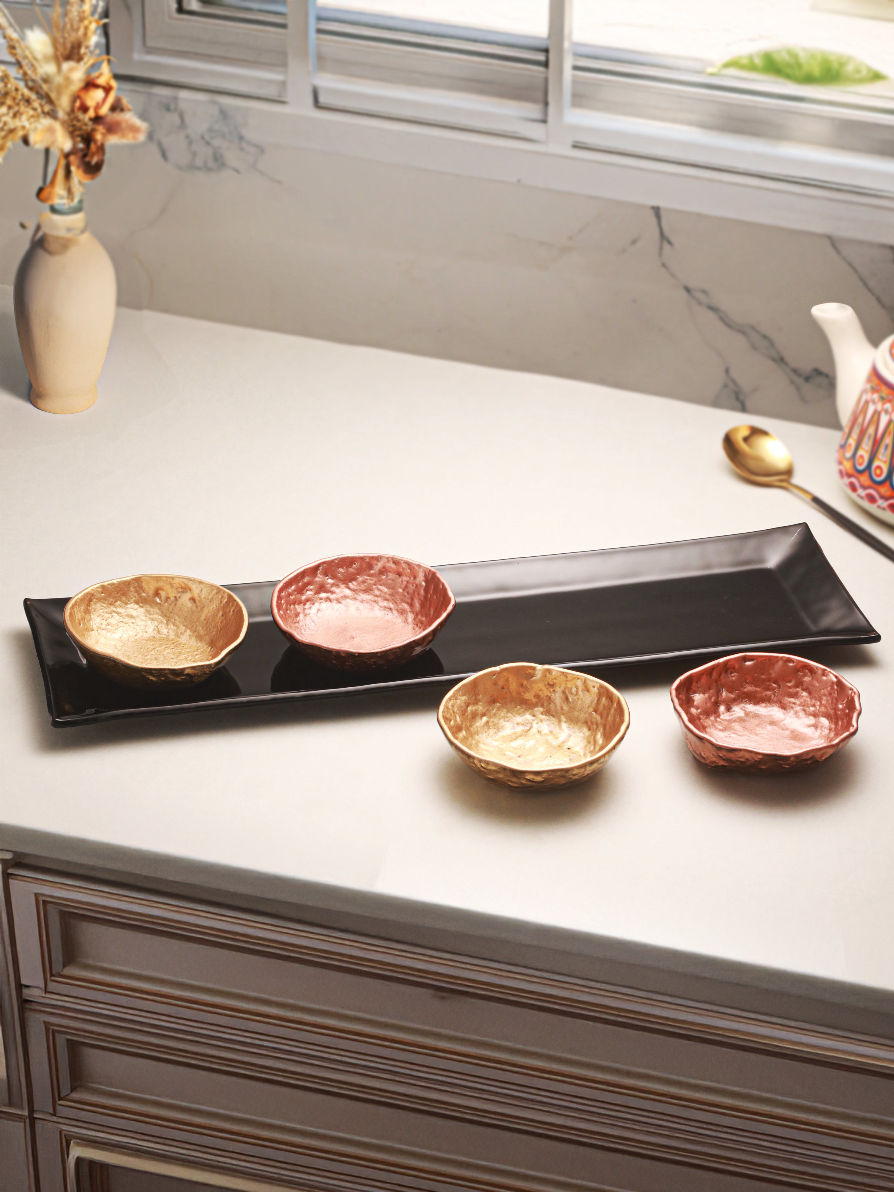 Ebony Glow Nut Bowls with Tray