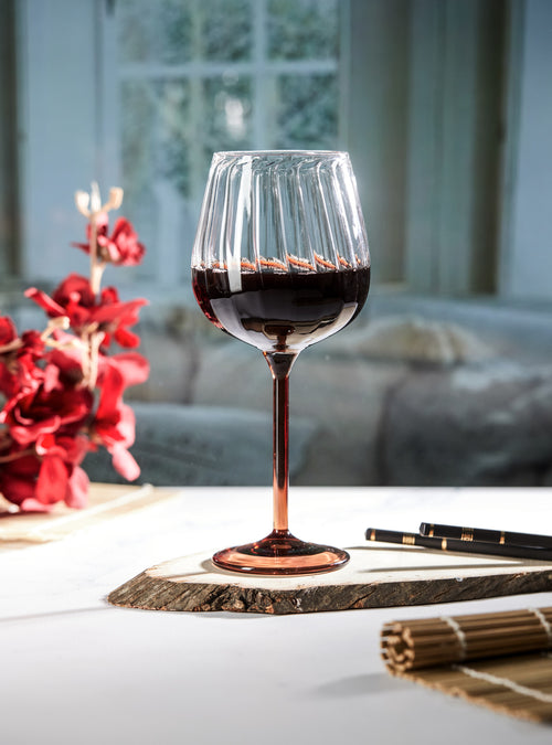 TAWNY TOAST RED WINE GLASS